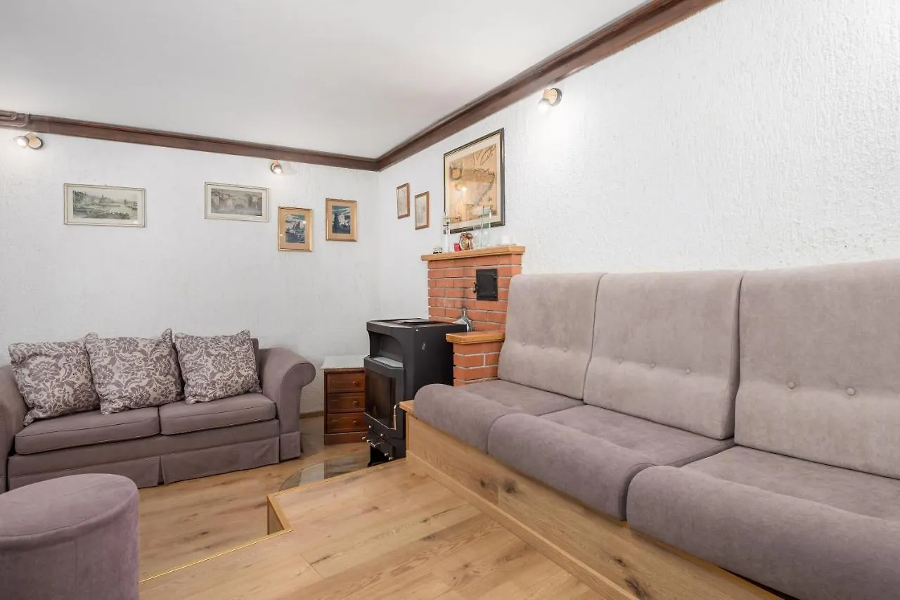 Vila House Obrš Mošćenička Draga 0*,  Chorvatsko